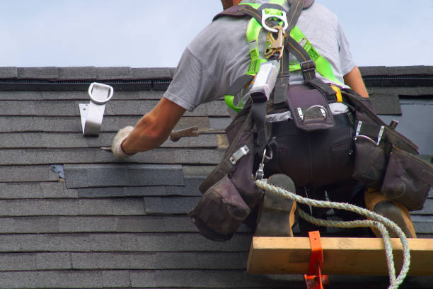 Best Residential Roofing Contractor  in Loretto, TN